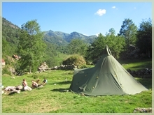 bivouac  en tipi au village de cabanes